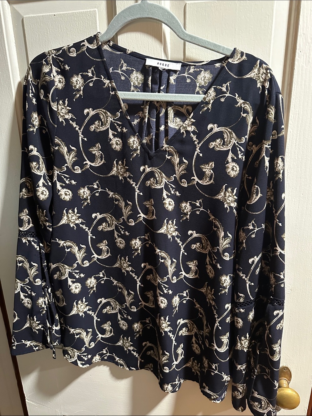 Anthro Ro & De boho print bell sleeve blouse